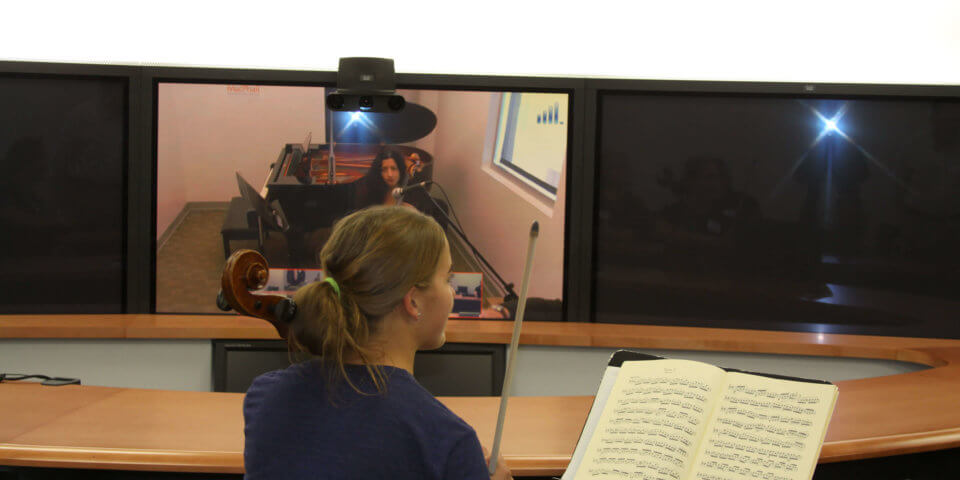 BB_MIRC_MacPhailTelepresence_5958