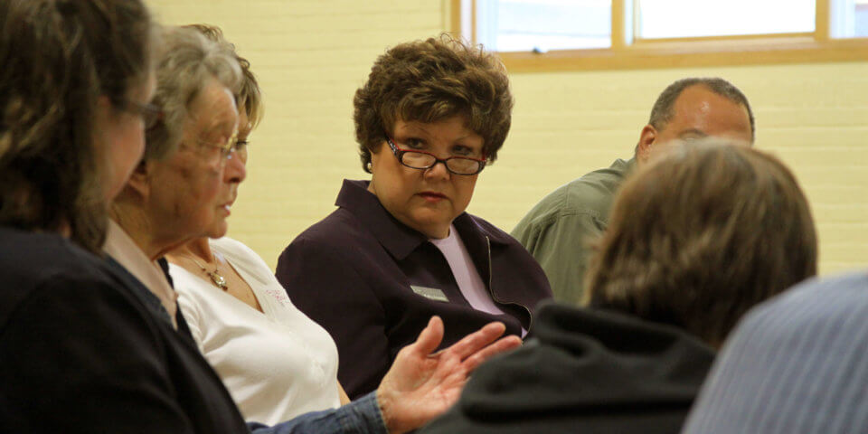 ListenSessionWarba_KathyInCircle_2013-adj